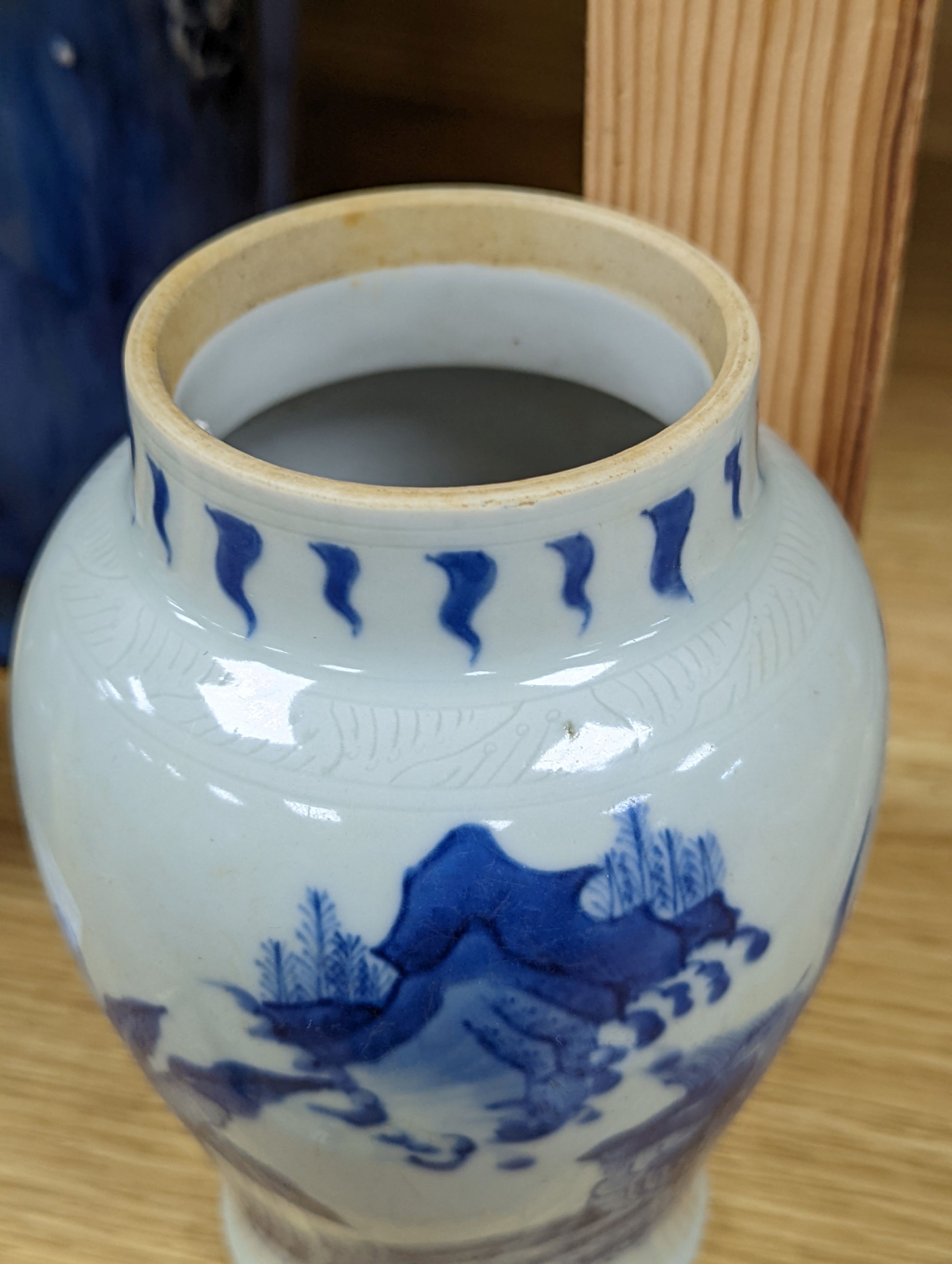 A group of Japanese porcelain tea wares and a rice bowl and cover